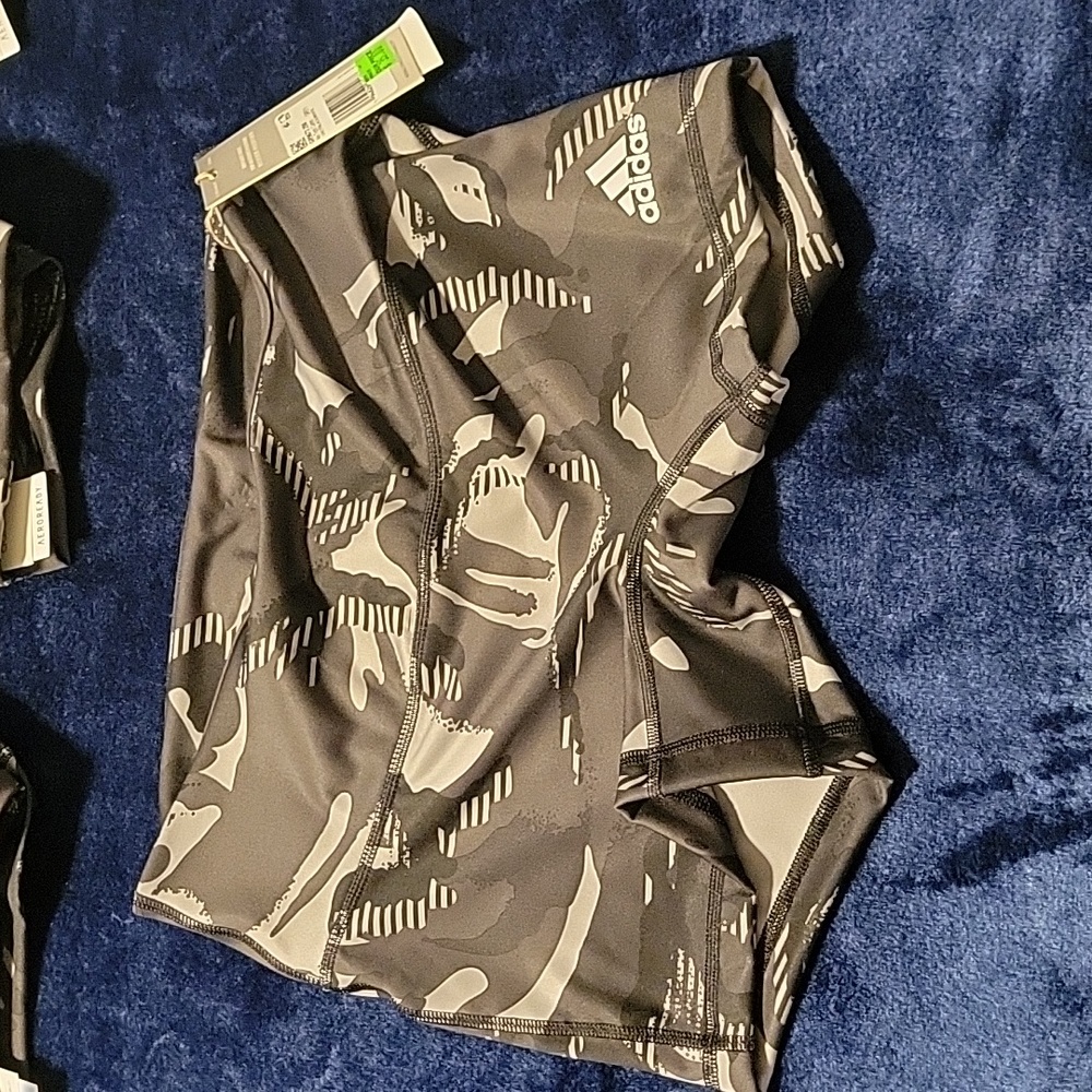 Adidas 4 in Shorts
